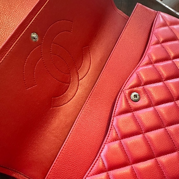 CHANEL Classic Maxi Double Flap Red Caviar on Silver W/Card GREAT CONDITION!!! - Picture 7 of 15